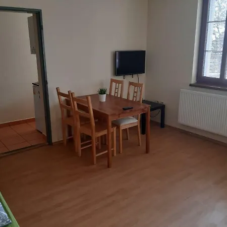 V Zatáčce
