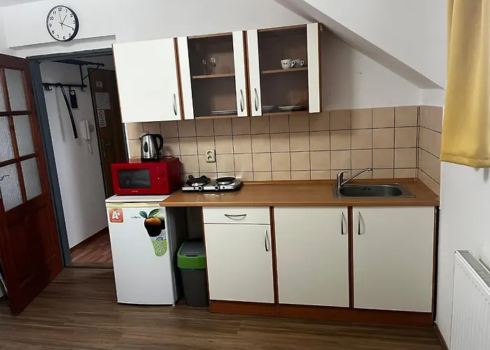 V Zatacce Гостевой дом 3*
