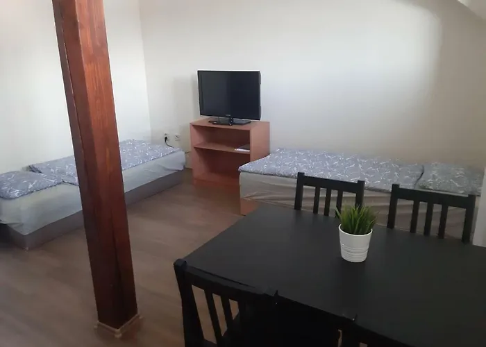 Гостевой дом V Zatacce 3*