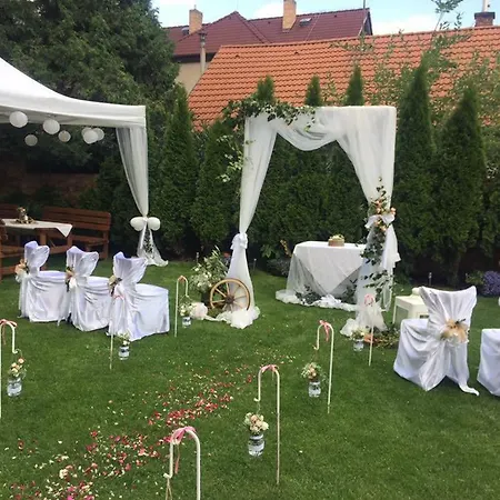 V Zatacce 3* Pilzno